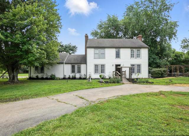 Property at 2901 Shoemaker Rd, Turtle Creek Twp, OH 45036, 5 beds, 2.5 baths