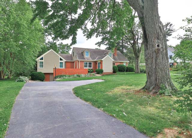 Property at 6794 Shawnee Run Rd, Madeira, OH 45243, 3 beds, 2.5 baths