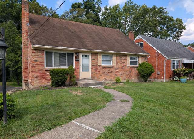 Property at 1395 Tallberry Dr, Anderson Twp, OH 45230, 5 beds, 2.5 baths