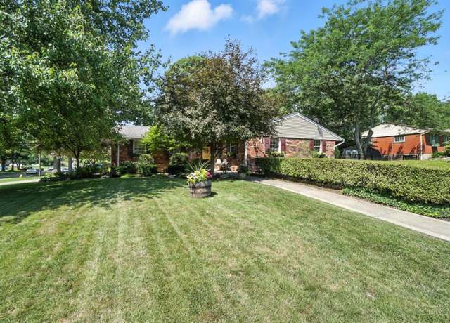 Property at 2682 Grosvenor Dr, Colerain Twp, OH 45231, 3 beds, 2.5 baths