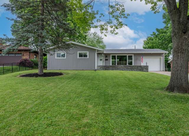 Property at 1305 Park Dr, Middletown, OH 45044, 3 beds, 2 baths