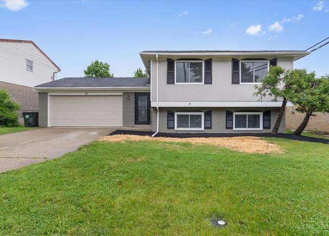 Property at 887 Halesworth Dr, Forest Park, OH 45240, 4 beds, 2 baths