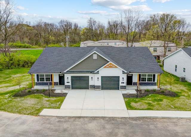 Property at 20 Timber Creek Dr, Carlisle, OH 45005, 3 beds, 2 baths