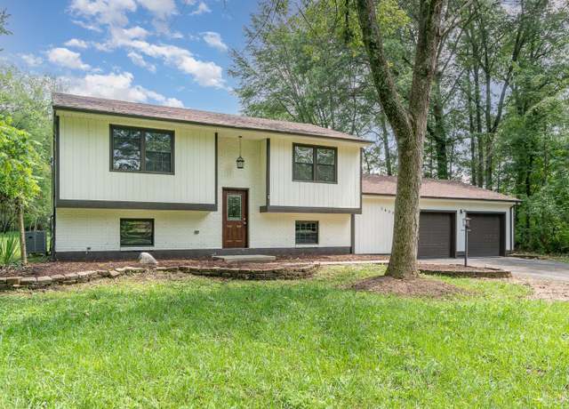 Property at 1499 Fay Rd, Goshen Twp, OH 45140, 4 beds, 2 baths