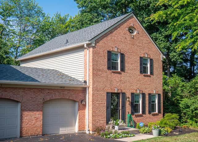Property at 10837 Fallsington Ct, Cincinnati, OH 45242, 3 beds, 3.5 baths