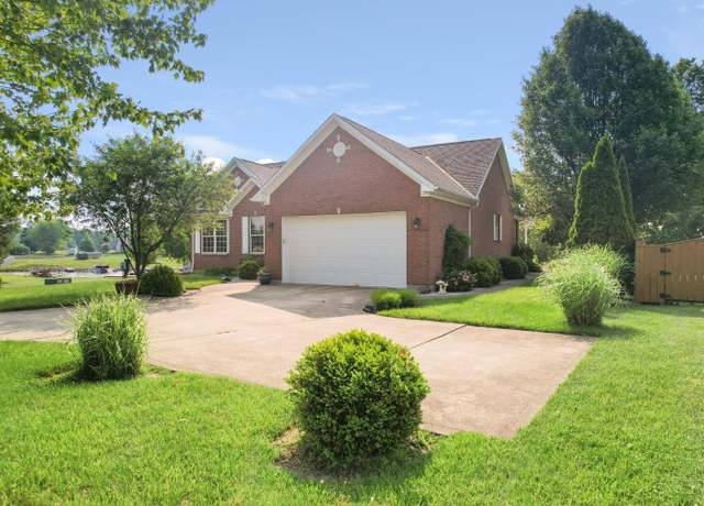 Property at 440 Waynoka Dr, Franklin Twp, OH 45171, 3 beds, 3 baths