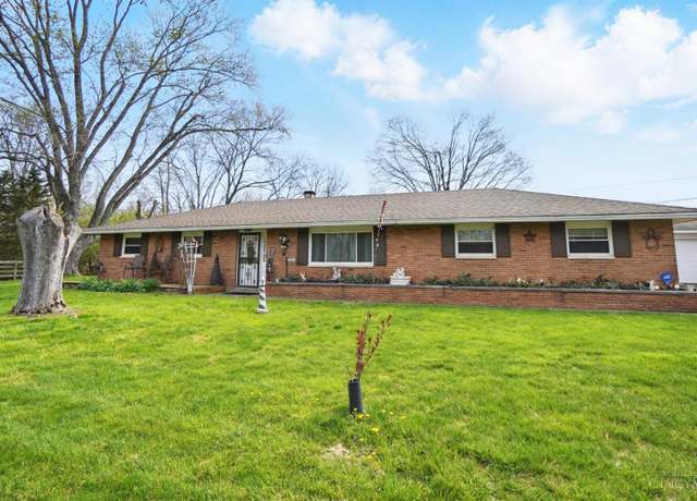 Property at 1500 N Snyder Rd, Trotwood, OH 45417, 3 beds, 3 baths