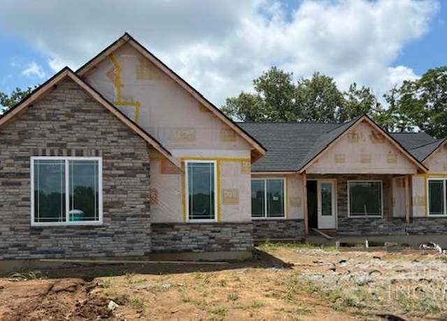 Property at 3569 Sunny Acres Dr, Ross Twp, OH 45013, 5 beds, 3.5 baths