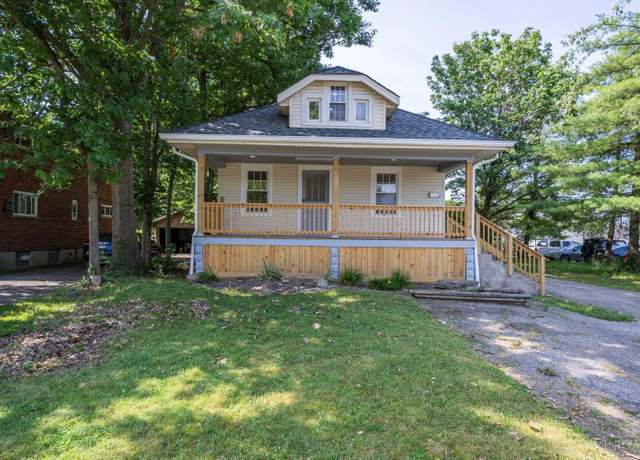 Property at 4611 Belleview Ave, Blue Ash, OH 45242, 4 beds, 2 baths