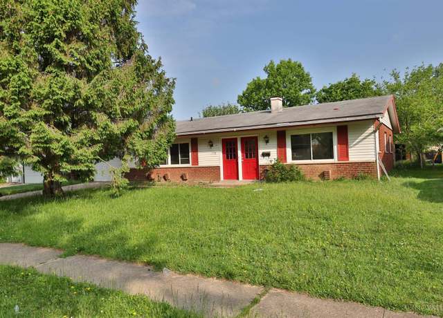Property at 778 Danbury Rd, Forest Park, OH 45240, 4 beds, 2 baths