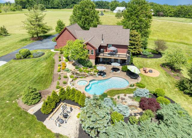 Property at 7621 White Swan Rd, Lewis Twp, OH 45121, 4 beds, 2.5 baths