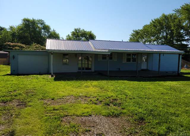 Property at 6270 Jacksonburg Rd, Middletown, OH 45042, 2 beds, 1 bath