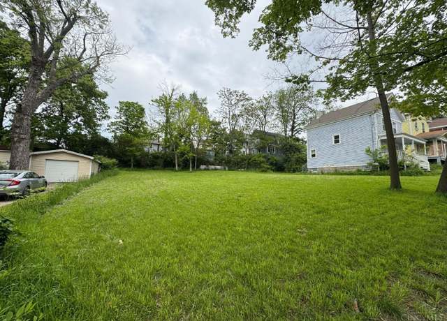 Property at 606 Riddle Rd, Cincinnati, OH 45220