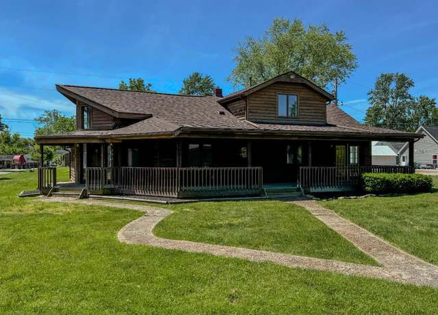 Property at 423 S East St, Bethel, OH 45106, 3 beds, 2 baths