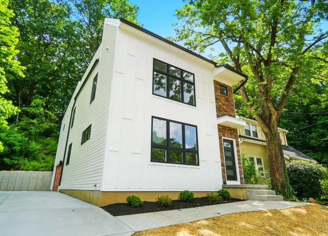 Property at 3550 Linwood Ave, Cincinnati, OH 45226, 3 beds, 2.5 baths