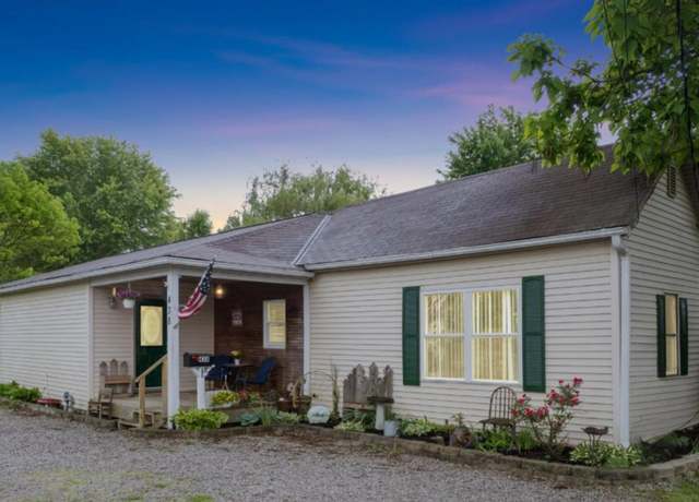 Property at 438 S East St, Bethel, OH 45106, 3 beds, 1 bath