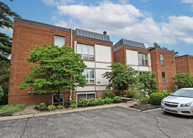 Property at 3809 Petoskey Ave #4, Mariemont, OH 45227, 2 beds, 2 baths