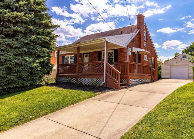 Property at 1637 Centerridge Ave, North College Hill, OH 45231, 4 beds, 2 baths