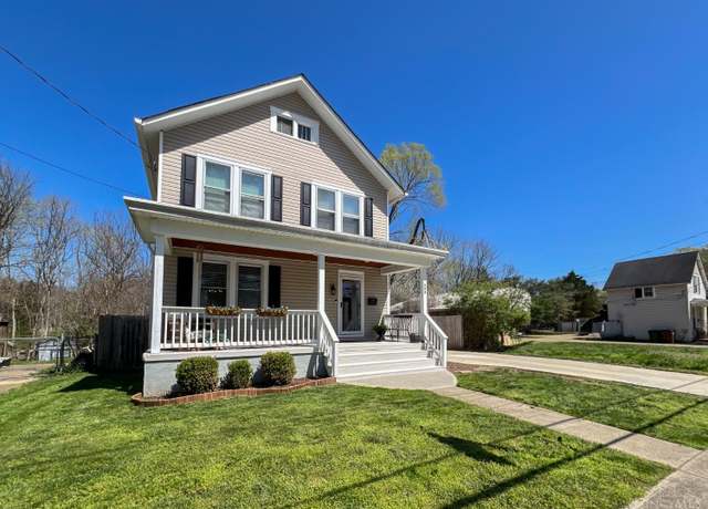 Property at 608 Park Ave, Loveland, OH 45140, 3 beds, 1 bath