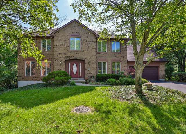 Property at 10450 Grandoaks Ln, Montgomery, OH 45242, 4 beds, 3.5 baths