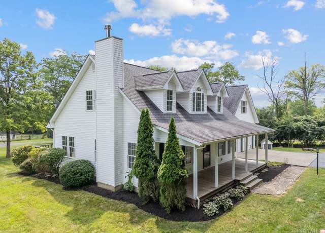 Property at 886 N Nixon Camp Rd, Turtle Creek Twp, OH 45054, 3 beds, 2.5 baths
