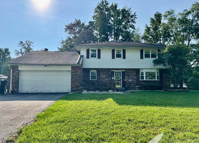Property at 8507 Maineville Rd, Hamilton Twp, OH 45039, 4 beds, 2.5 baths