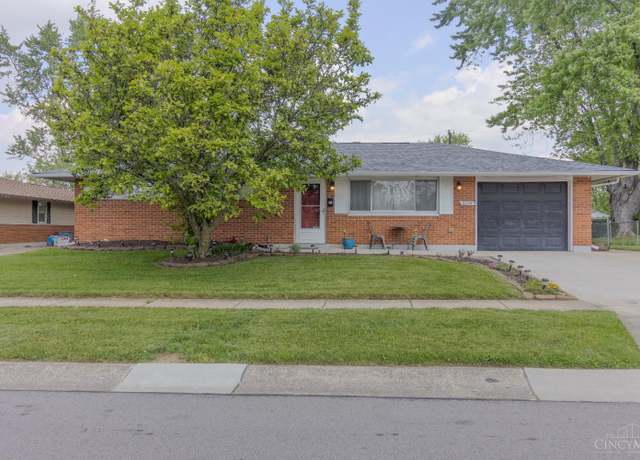 Property at 6654 Helwig Dr, Huber Heights, OH 45424, 3 beds, 2 baths