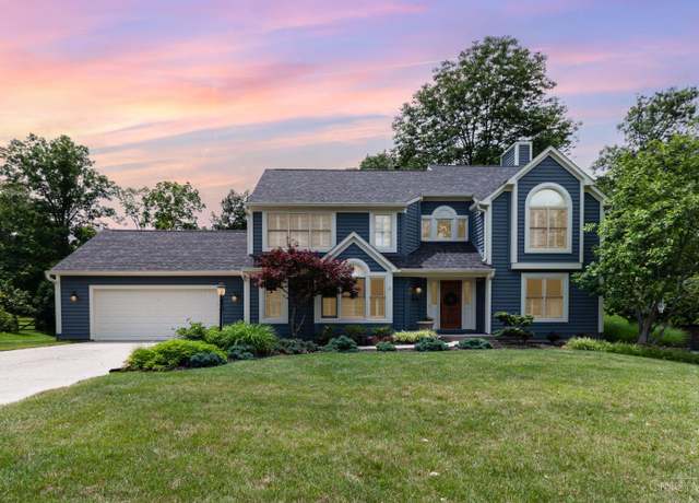 Property at 585 Miami Crest Dr, Miami Twp, OH 45140, 4 beds, 3.5 baths