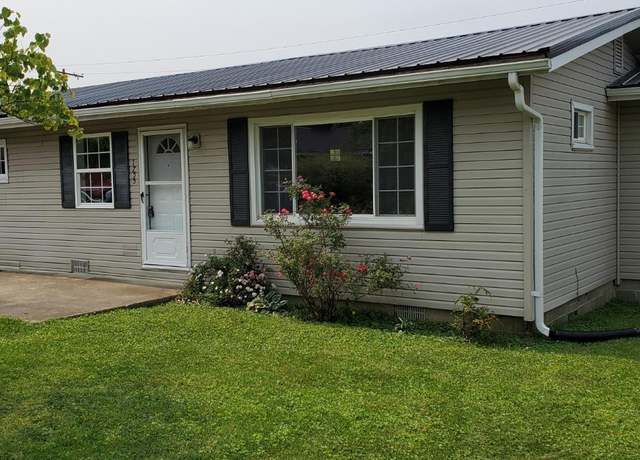 Property at 1755 Ridgeway Rd, Aberdeen, OH 45101, 3 beds, 2 baths