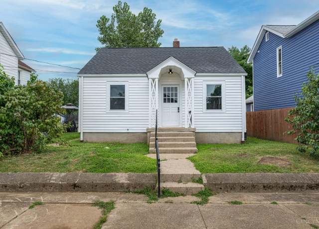 Property at 2010 Sherman Ave, Middletown, OH 45044, 2 beds, 1 bath