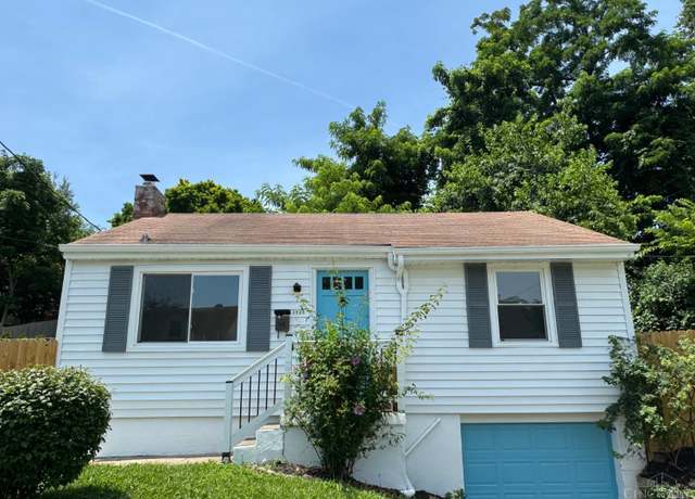 Property at 3925 Avilla Pl, Norwood, OH 45212, 2 beds, 1 bath