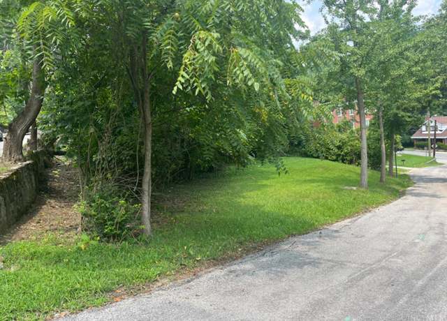 Property at 1926 Arthur Pl, Cincinnati, OH 45205