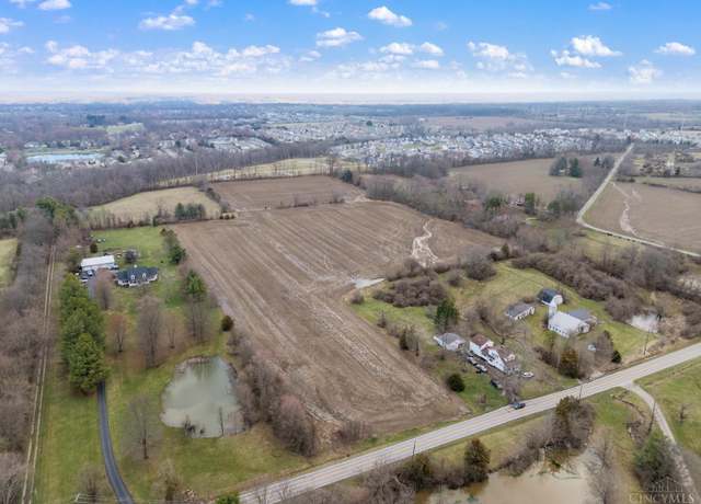 Property at 1050 E Fosters Maineville Rd, Hamilton Twp, OH 45039