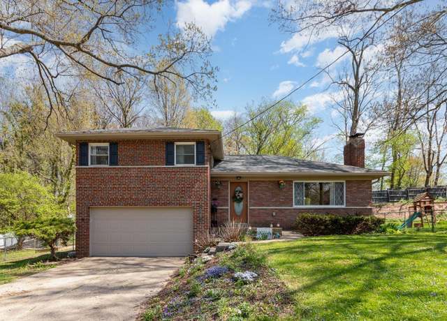 Property at 1538 Robinway Dr, Anderson Twp, OH 45230, 3 beds, 2 baths