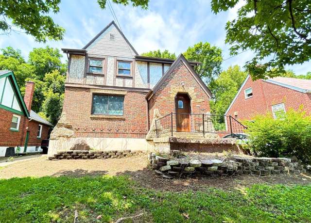 Property at 2735 Orland Ave, Cincinnati, OH 45211, 3 beds, 1 bath