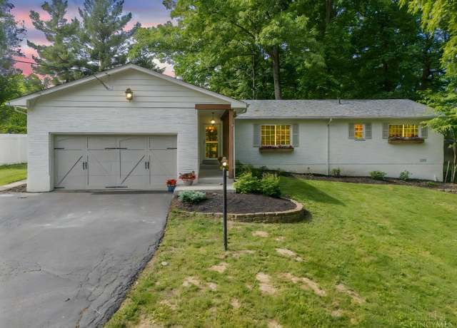 Property at 7899 Christine Ave, West Chester, OH 45241, 3 beds, 2.5 baths