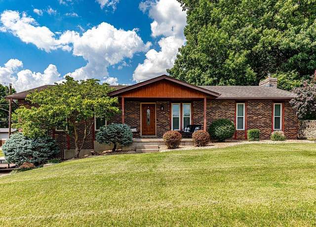 Property at 1878 Augusta Blvd, Fairfield, OH 45014, 3 beds, 2 baths