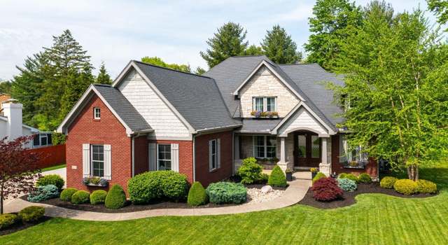 Photo of 9715 Zig Zag Rd, Montgomery, OH 45242