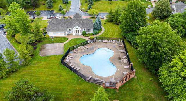 Photo of 830 Southmeadow Cir #302, Springfield Twp., OH 45231