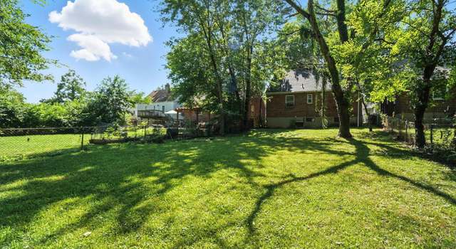 Photo of 6016 Mayflower Ave, Golf Manor, OH 45237
