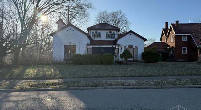 Photo of 542 W Hudson Ave, Dayton, OH 45406