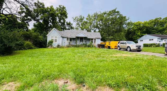 Photo of 211 Riddle Rd, Woodlawn, OH 45215