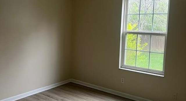 Photo of 6500 Arbor Ct, Middletown, OH 45044