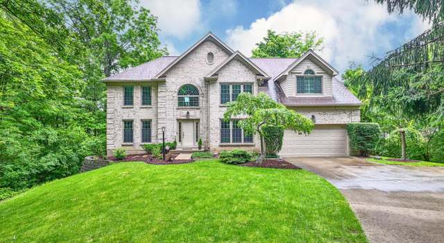 Photo of 2117 Berkshire Club Dr, Anderson Twp, OH 45230