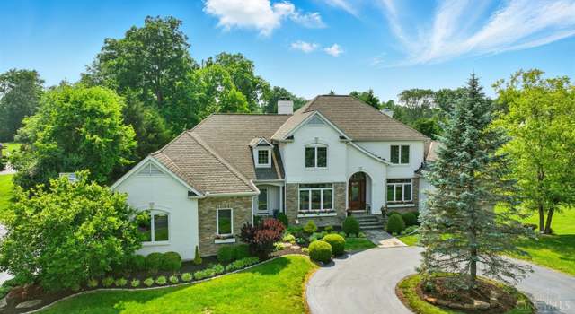 Photo of 8175 Manor Hill Ln, Indian Hill, OH 45243