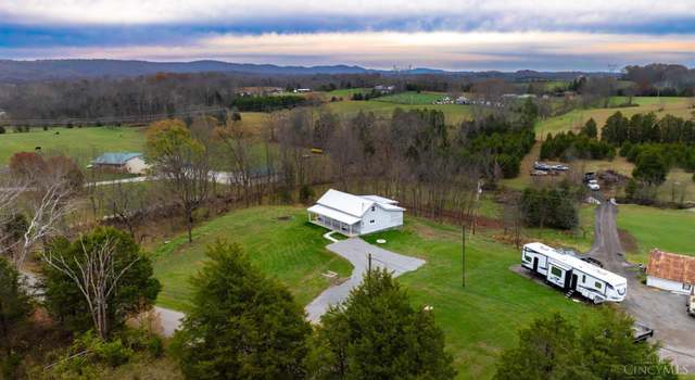 Photo of 2135 White Oak Rd, Blue Creek, OH 45616
