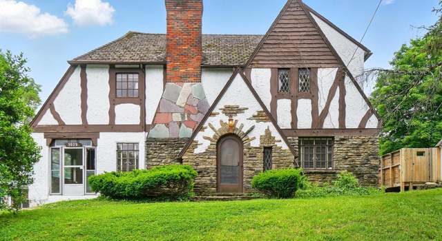 Photo of 1029 Egan Hills Dr, Cincinnati, OH 45229