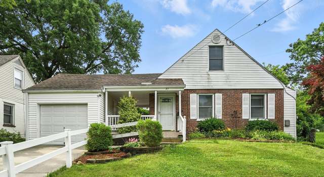 Photo of 37 Damon Rd, Greenhills, OH 45218