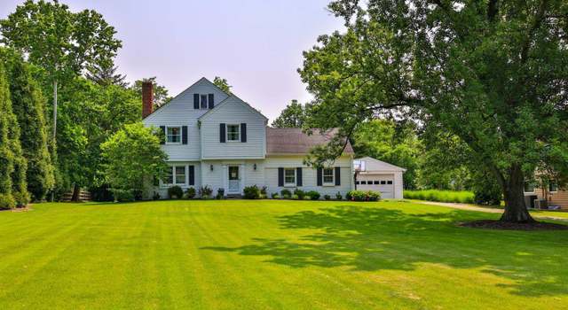 Photo of 5780 Miami Rd, Indian Hill, OH 45243