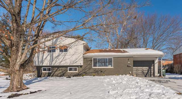 Photo of 1500 Meredith Dr, Springfield Twp., OH 45231